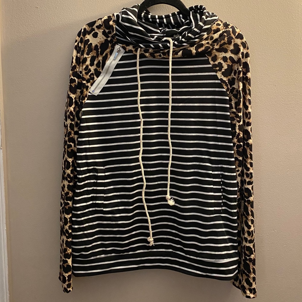 New zebra/leopard long sleeve hoodie